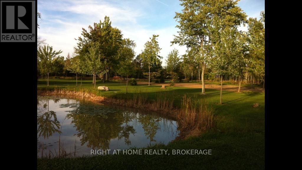 V/l Rosehill Road, Fort Erie (crescent Park)