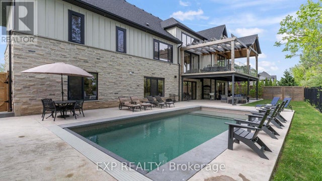 253 - 9861 Glendon Drive, Middlesex Centre (komoka)