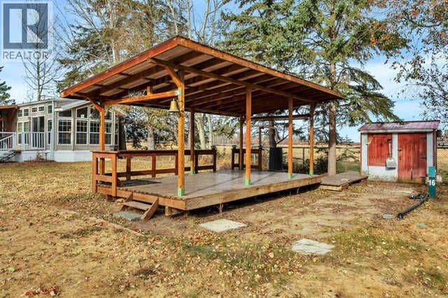 16, 12040 Township Road 422, Rimbey