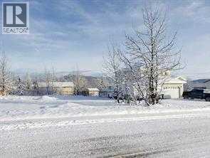 9333 Berge Drive, Grande Cache