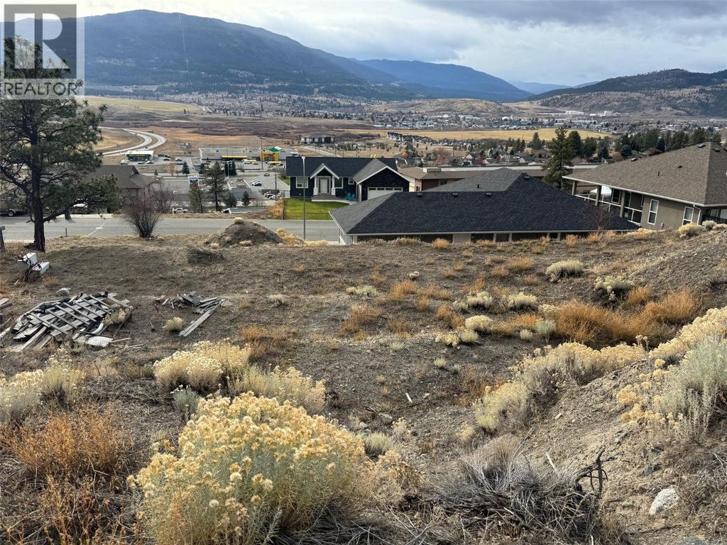 2742 Eagle Crescent, Merritt
