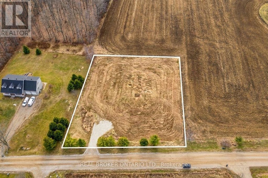 6449 12 13 Side Road, Clearview