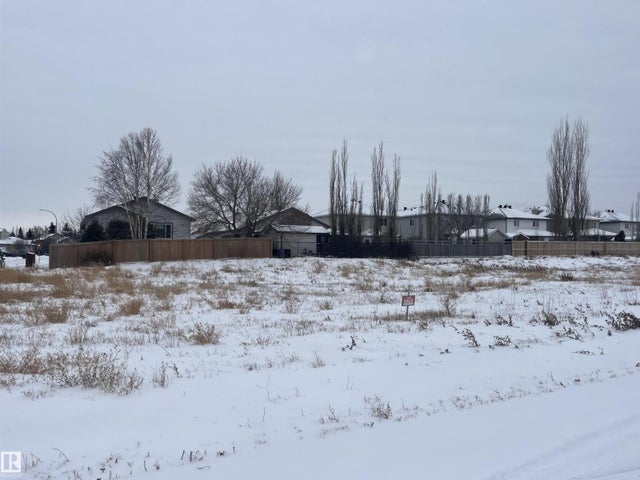 #50 11 Dalton Li, Spruce Grove