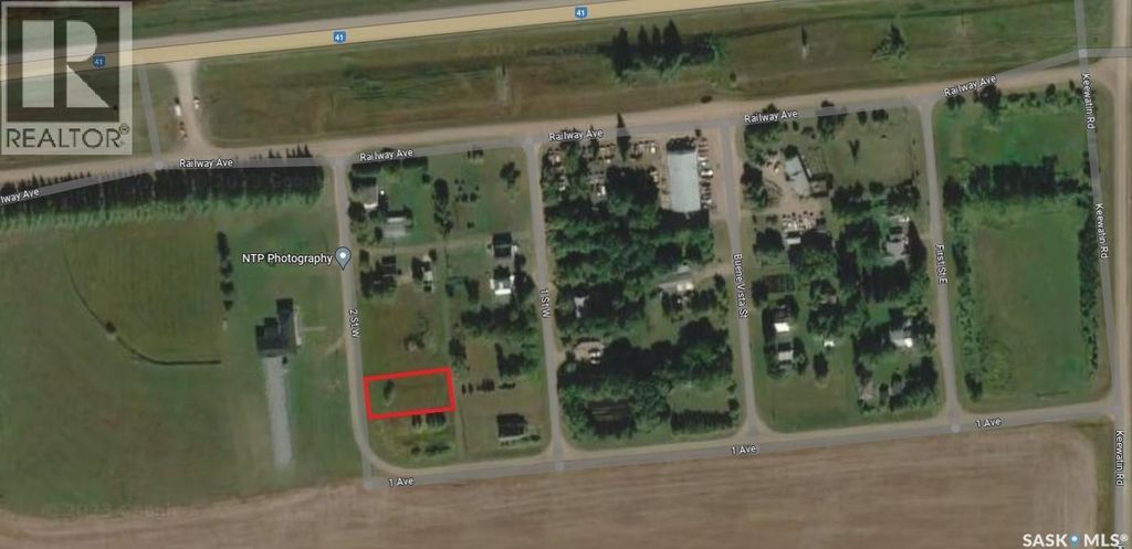 110 2nd Street W, Invergordon Rm No. 430