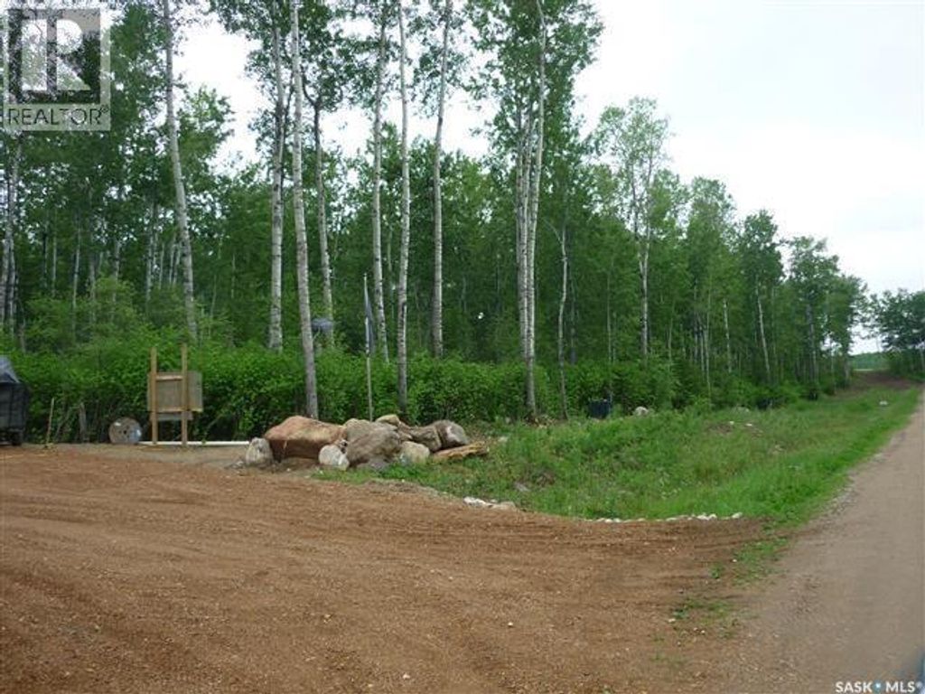 1 Smits Avenue, Saskatchewan River