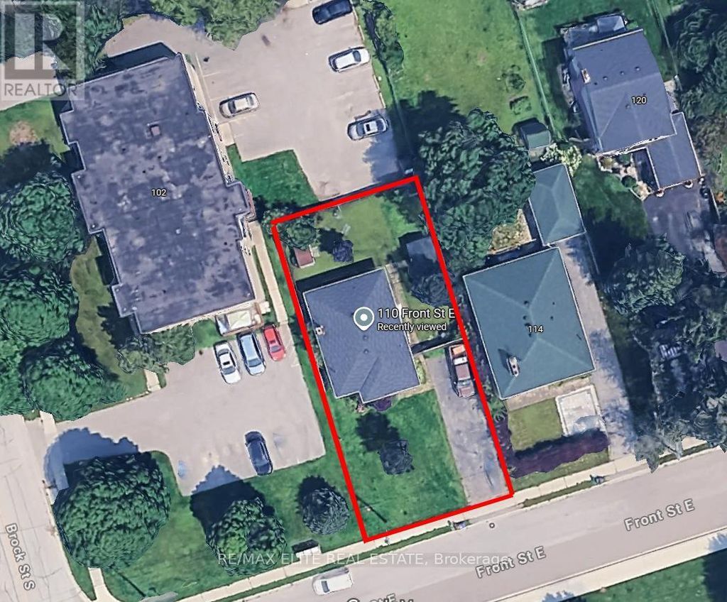 110 Front Street E, Whitby (port Whitby)