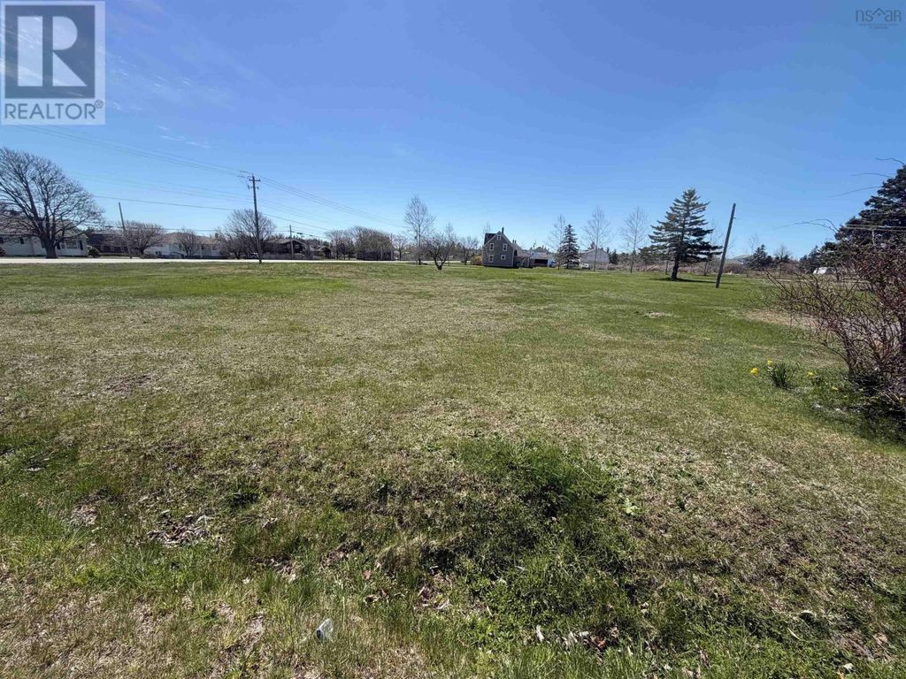 1800 335 Highway, Lower West Pubnico