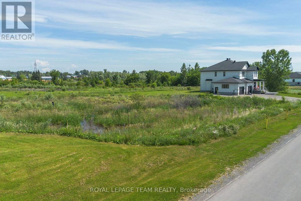 6790 Still Meadow Way, Ottawa