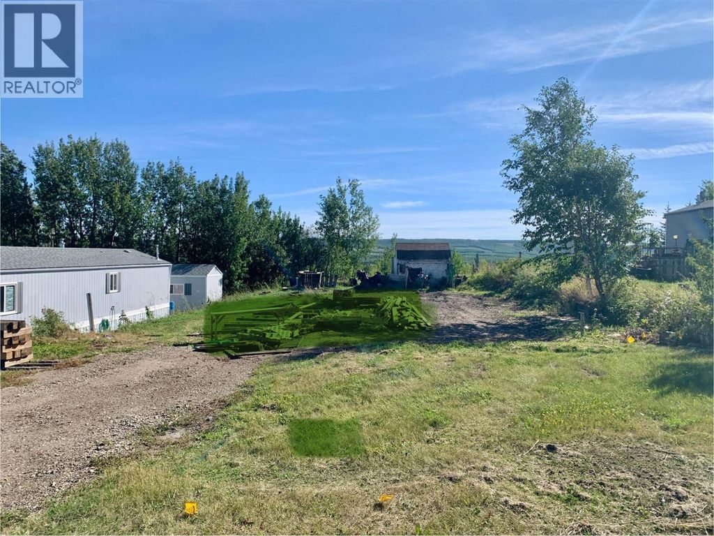 4713 56 Avenue, Pouce Coupe
