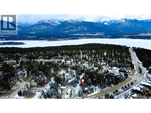 2591 Sandstone Manor, Invermere