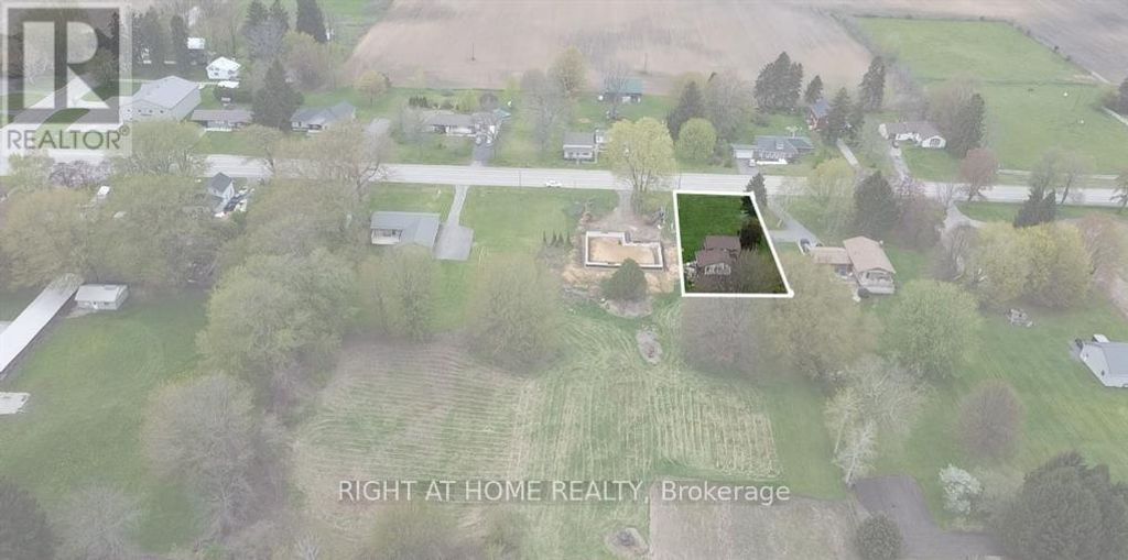 25367 Talbot Line, West Elgin (eagle)