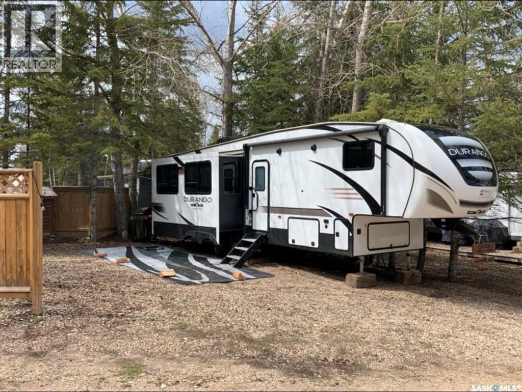 Greenwater Rv Park Site 5, Greenwater Provincial Park