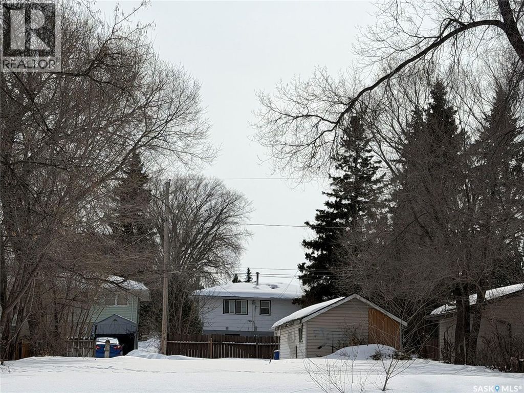 511 21st Street E, Prince Albert