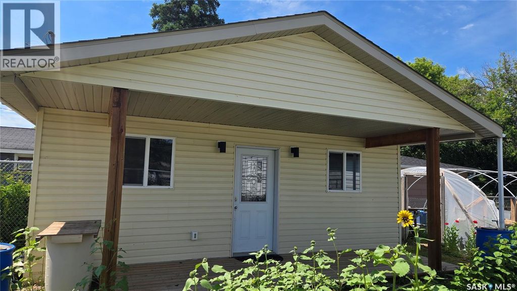 1005 Lillooet Street W, Moose Jaw