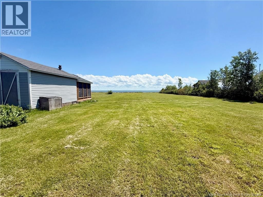 1016 Route 960, Upper Cape