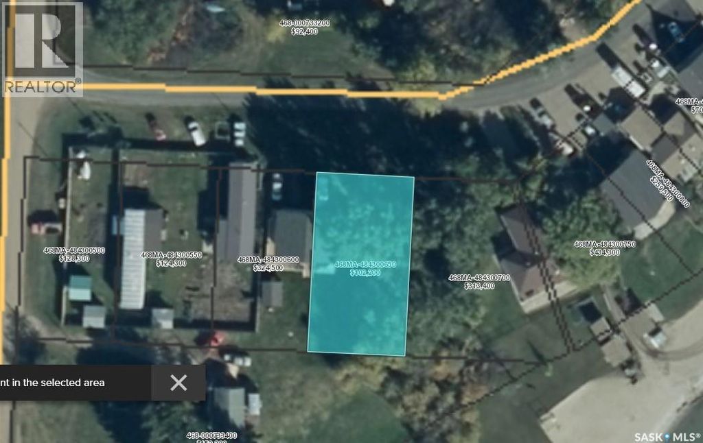 4 Lake Avenue, Jackfish Lake