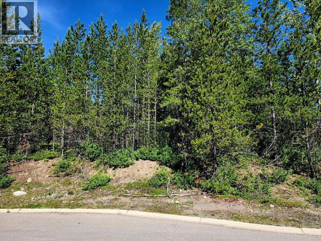 6 Dempsey Place, Elkford