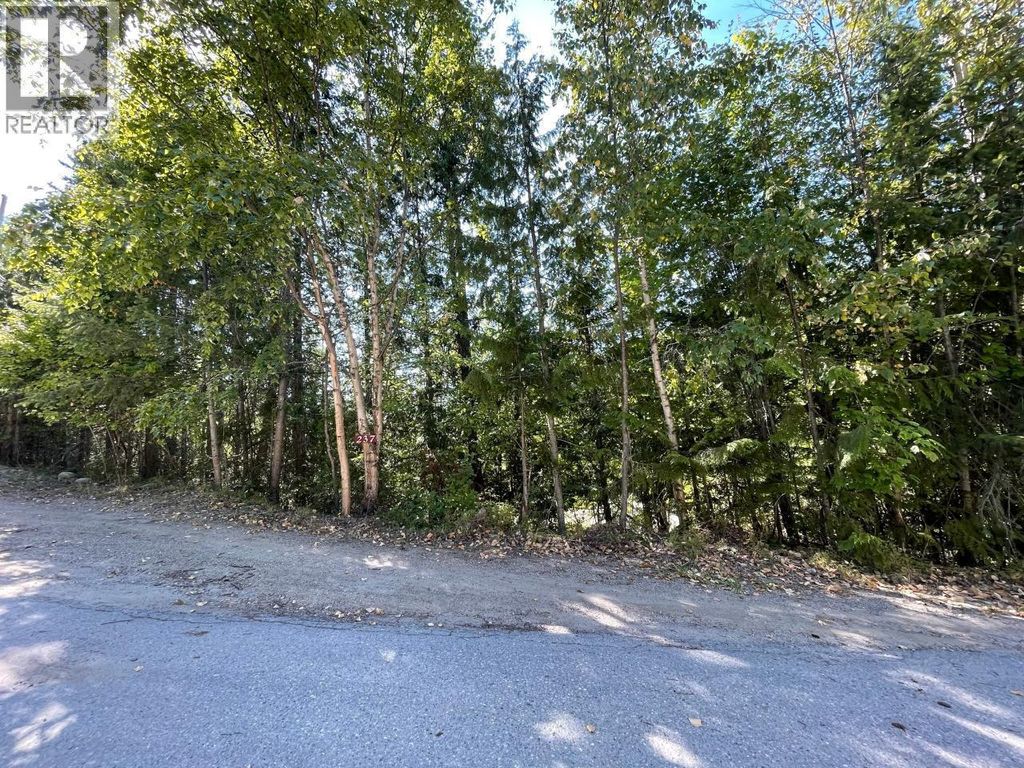 237 Rainbow Ridge Road, Procter