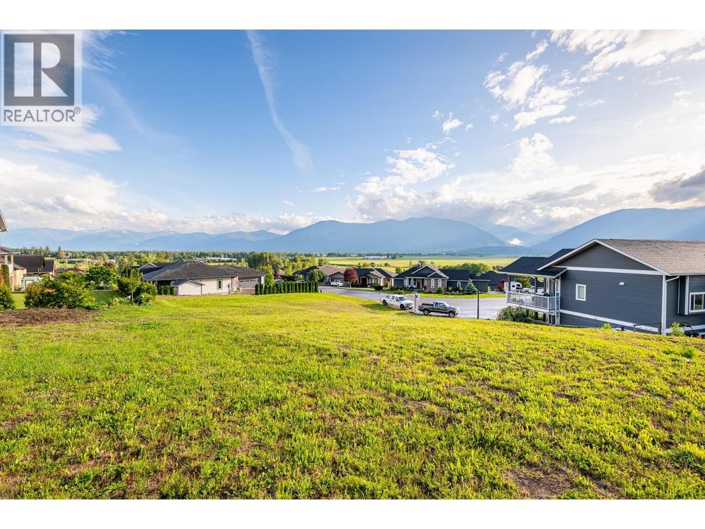 1016 Purcell Crescent, Creston