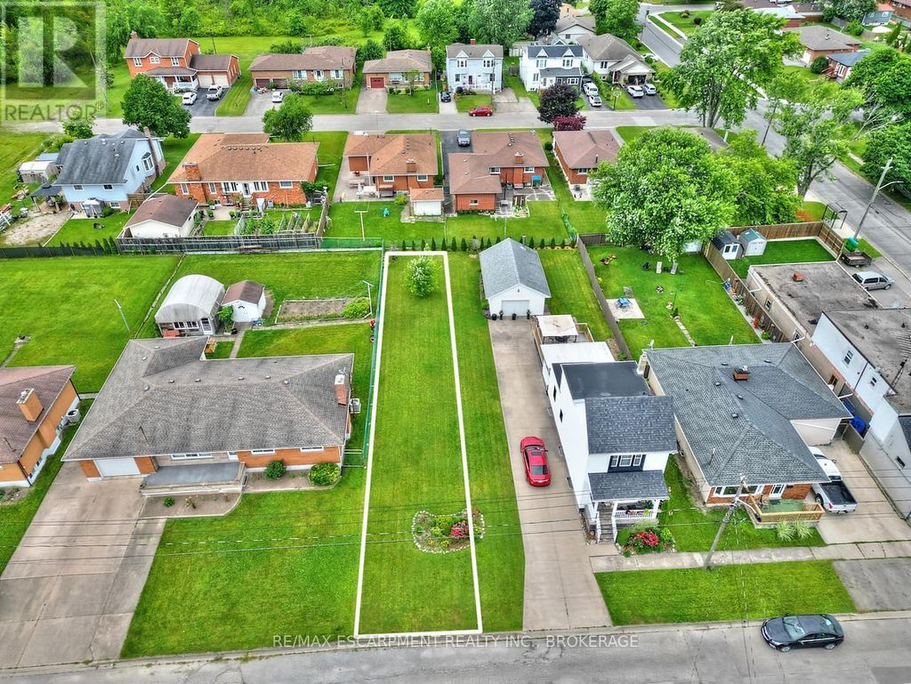 314 Marshall Avenue, Welland (broadway)