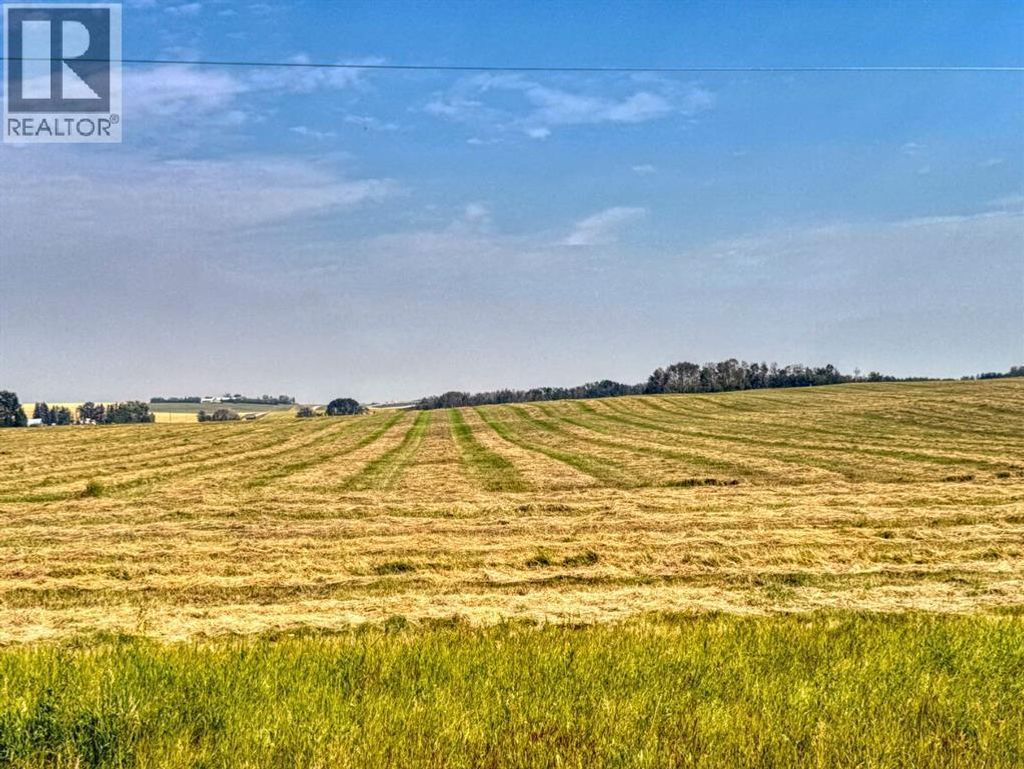 In Kneehill County, Rural Kneehill County