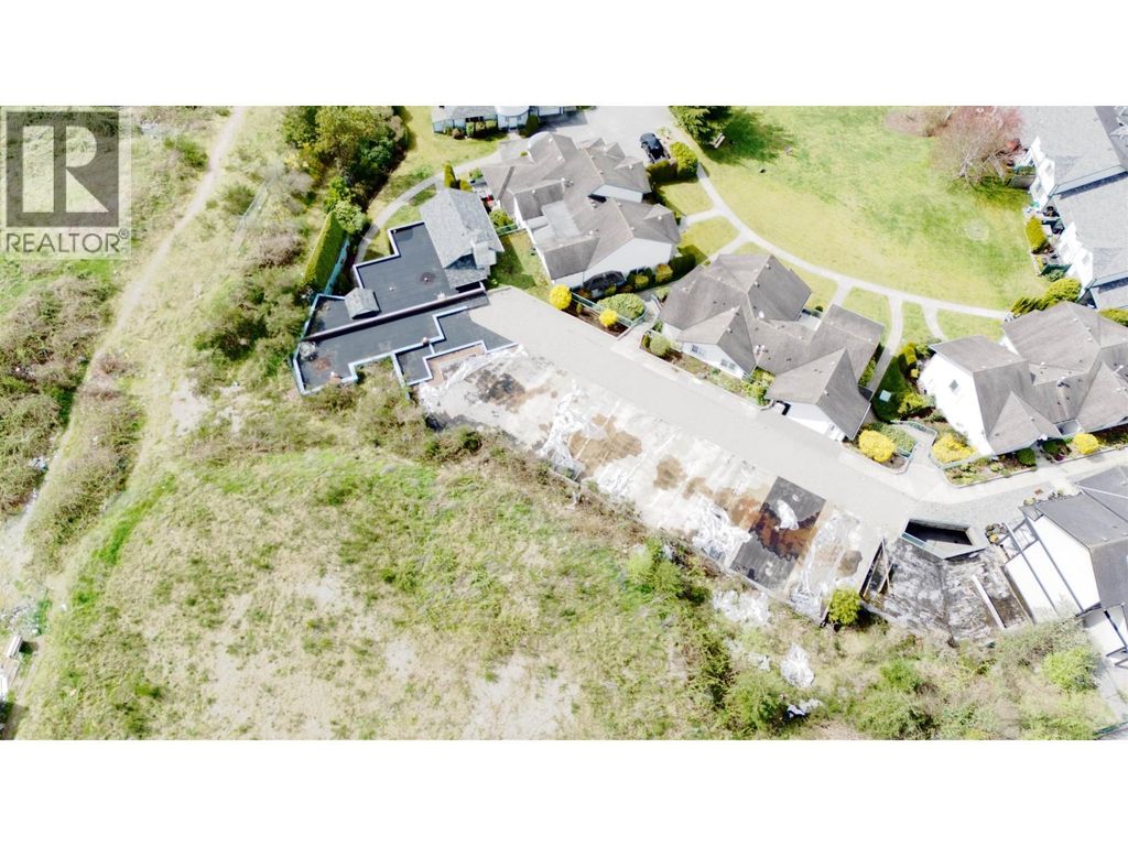 A-5711 Ebbtide Street, Sechelt