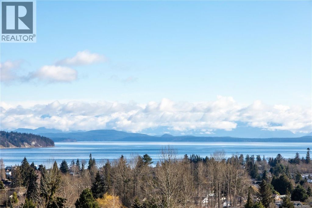 750 Nelson Rd, Campbell River