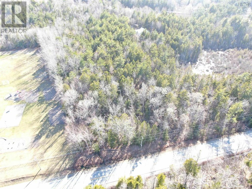 Lot Highway 331, Pentz