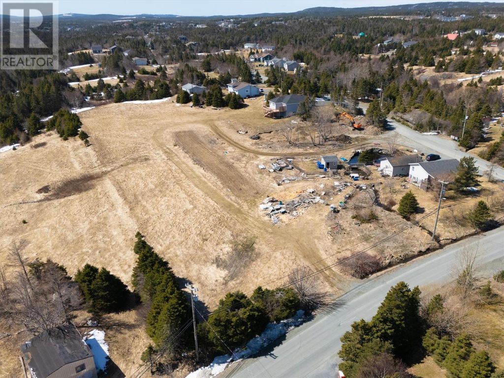 555 Windgap Road, Flatrock