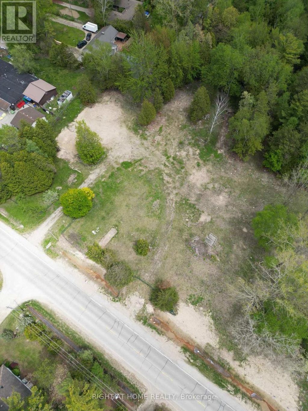 Part 3 W. Ipperwash Road, Lambton Shores