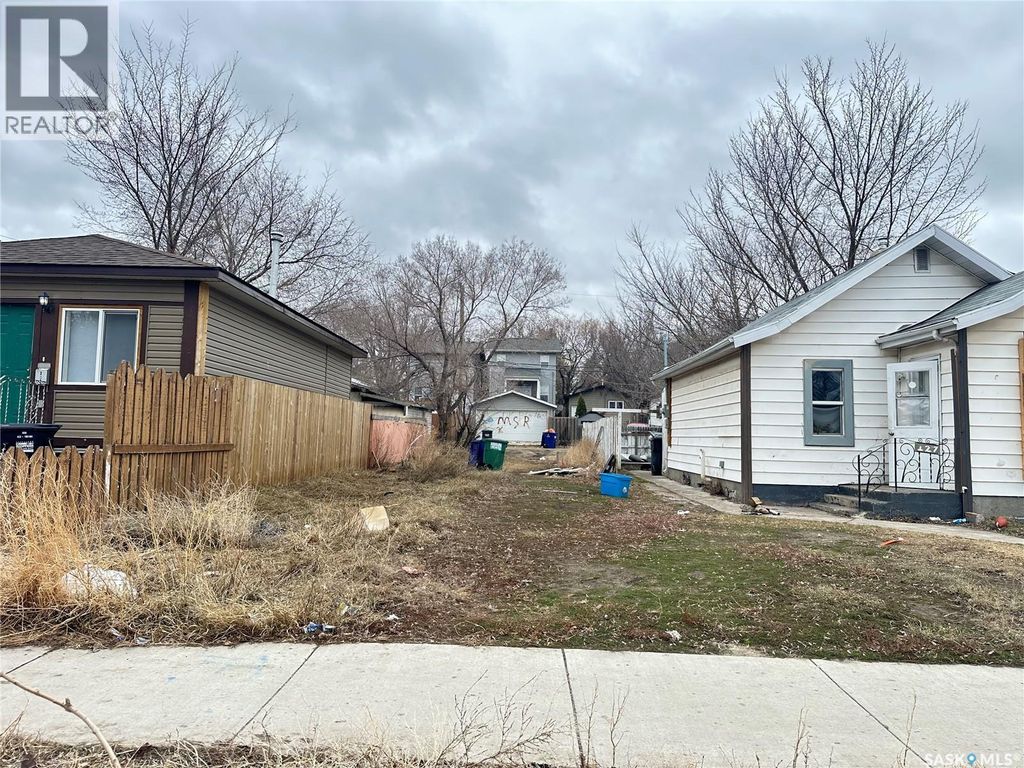 129 M Avenue S, Saskatoon