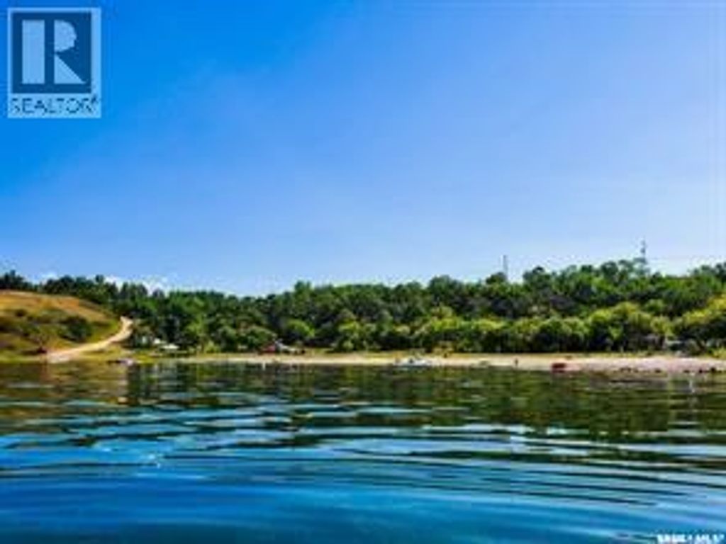 15 Jesse Bay, Last Mountain Lake
