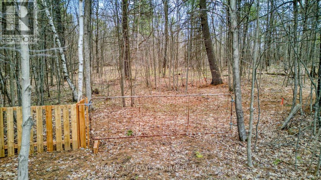 00 Highway 15 Road, Rideau Lakes