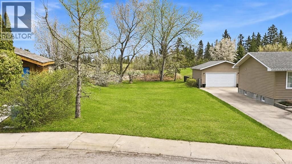 223 Piper Drive, Red Deer