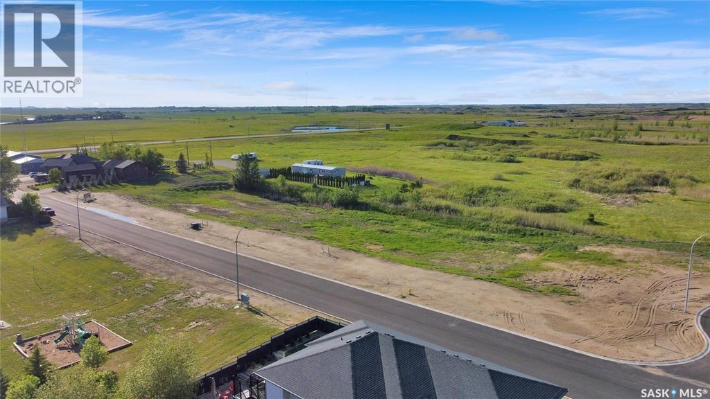 1100 Aaron Drive, Pilot Butte