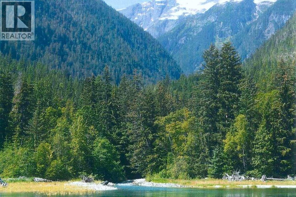 Lot 15 Kimsquit, Bella Coola