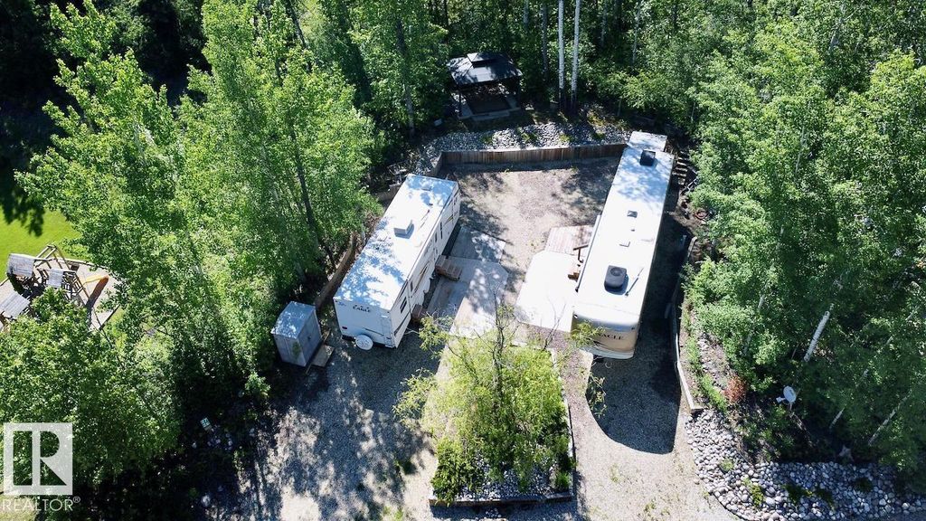 26 & 27 53213 Hghway 31, Rural Parkland County
