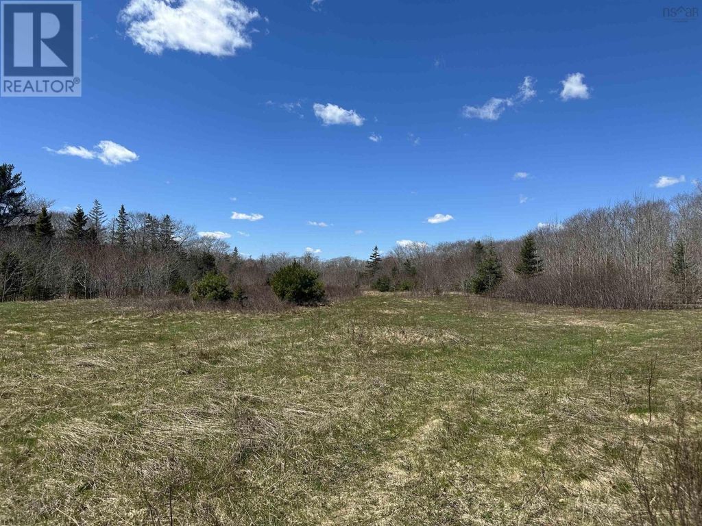 5324 Highway 3, White Point