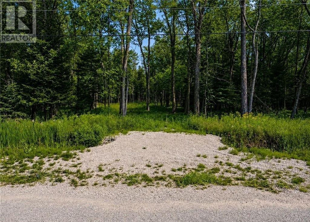Lot 9 Fruchey Street, Kagawong