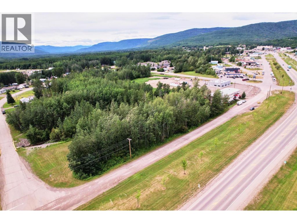 4601,4605,4609,4613,4617 Veterans Way, Chetwynd