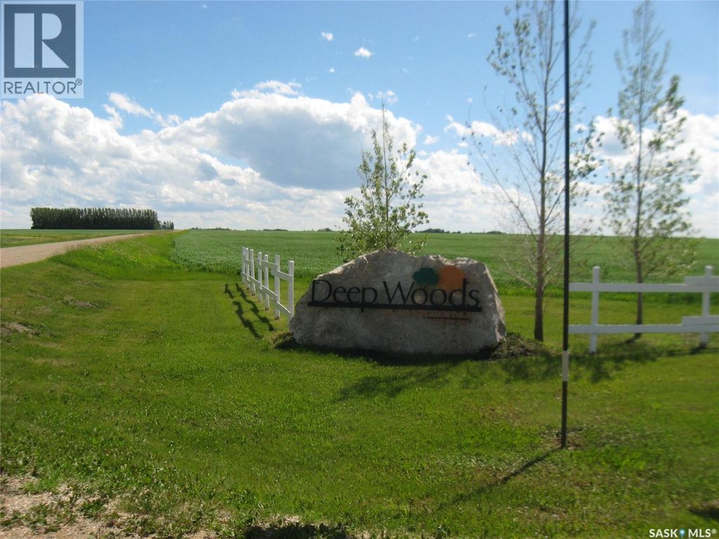 76 Deep Woods Rv Campground, Wakaw Lake