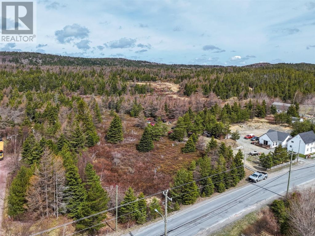 144 North River Road, North River
