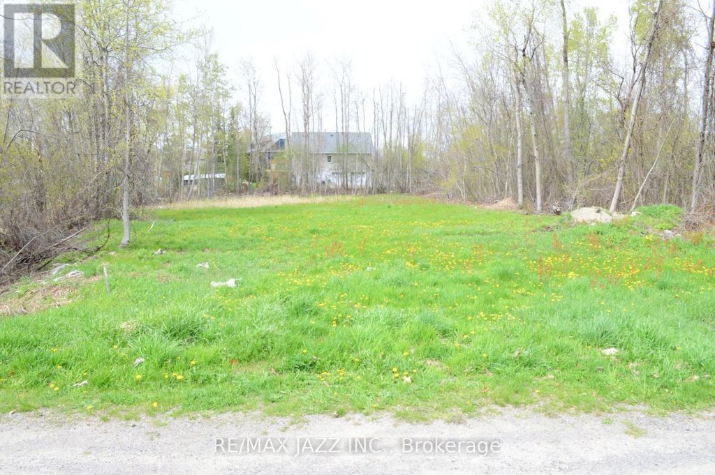 8 Helen Crescent, Kawartha Lakes (mariposa)