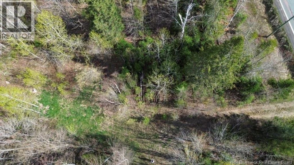 Lot Route 126, Harcourt