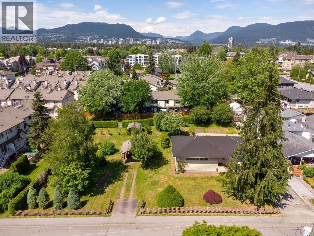 2349 Lobb Avenue, Port Coquitlam