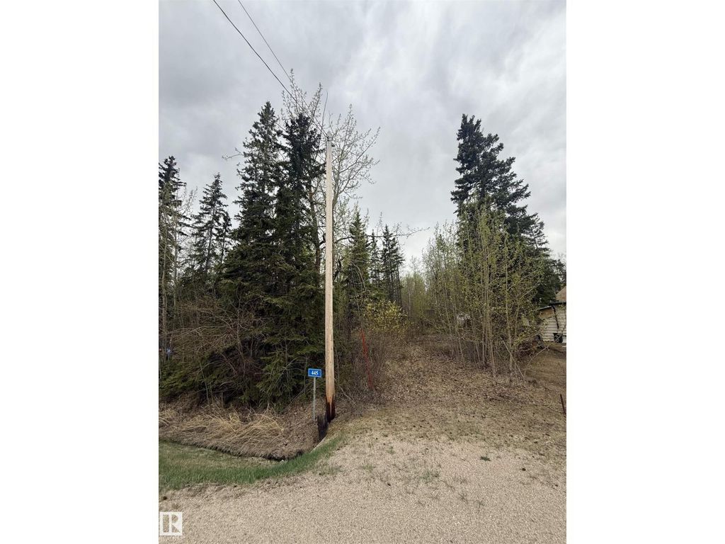 445 Lakeview Dr, Rural Lac Ste. Anne County
