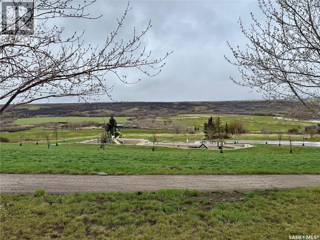 105 Deer Valley Road, Lumsden Rm No. 189