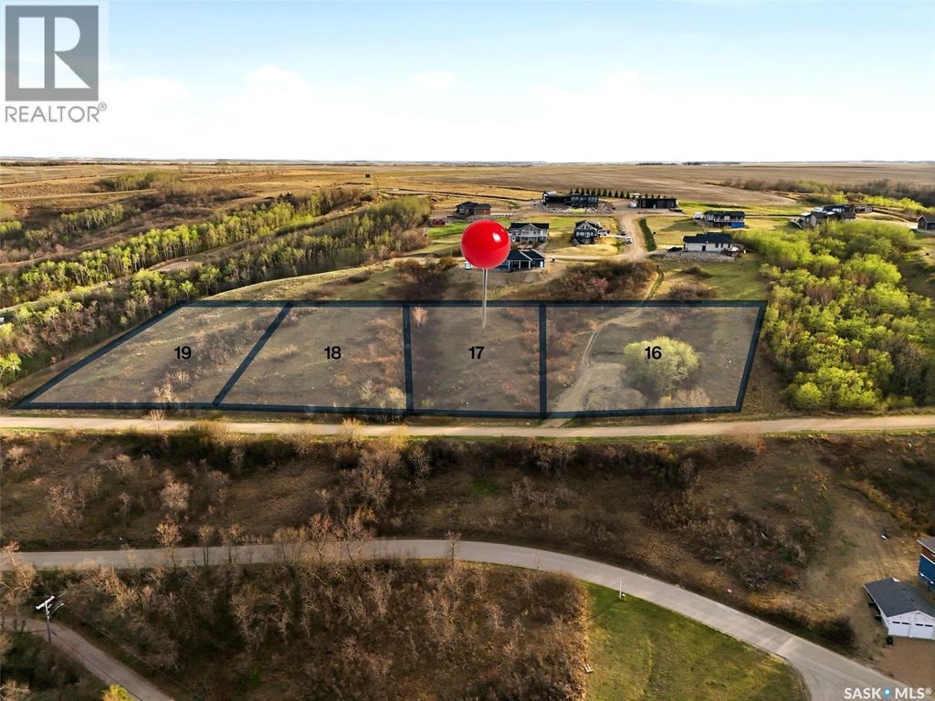 625 Berry Hills Road, Katepwa Beach