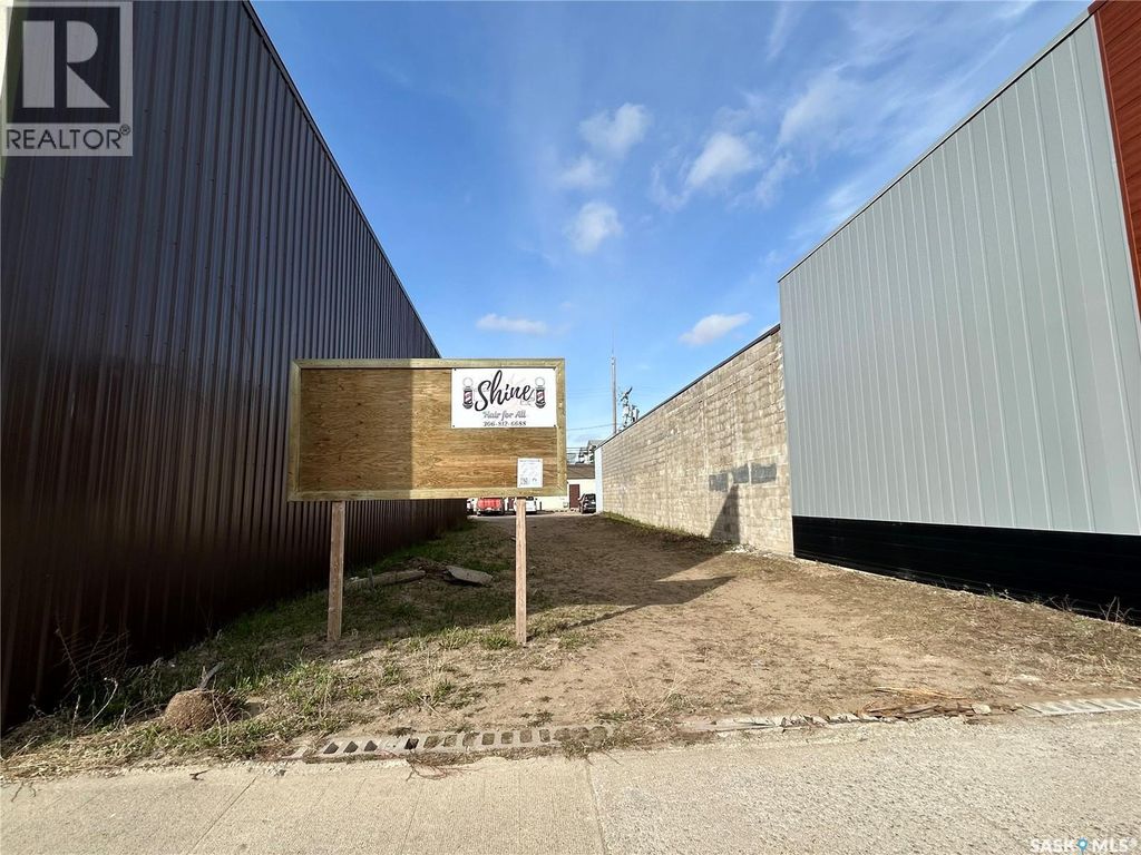 215 Centre Street, Nipawin