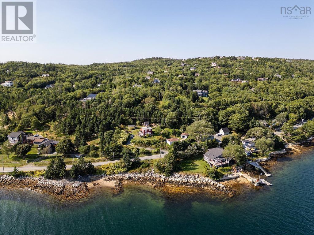 293 Hillside Drive, Boutiliers Point